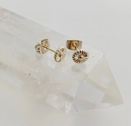 Daisy Studs (Gold)